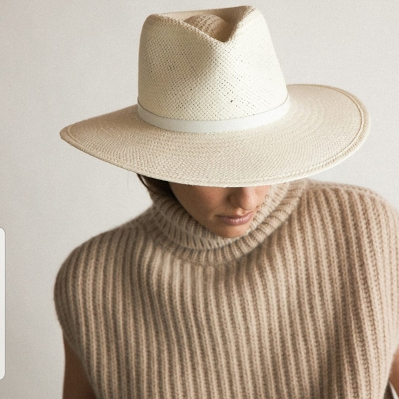 Janessa Leone Accessories - Janessa Leone Sherman Packable Fedora Cowboy Hat Black White 1/2 Inch Strap M